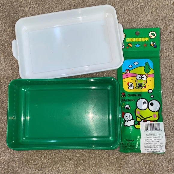 Keroppi bento box & cutlery set - Picture 2 of 3